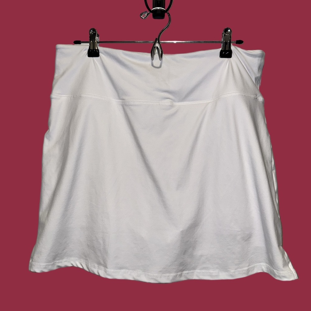 Rae Mode White Skort